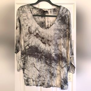 La miel medium tie dye bat wing top